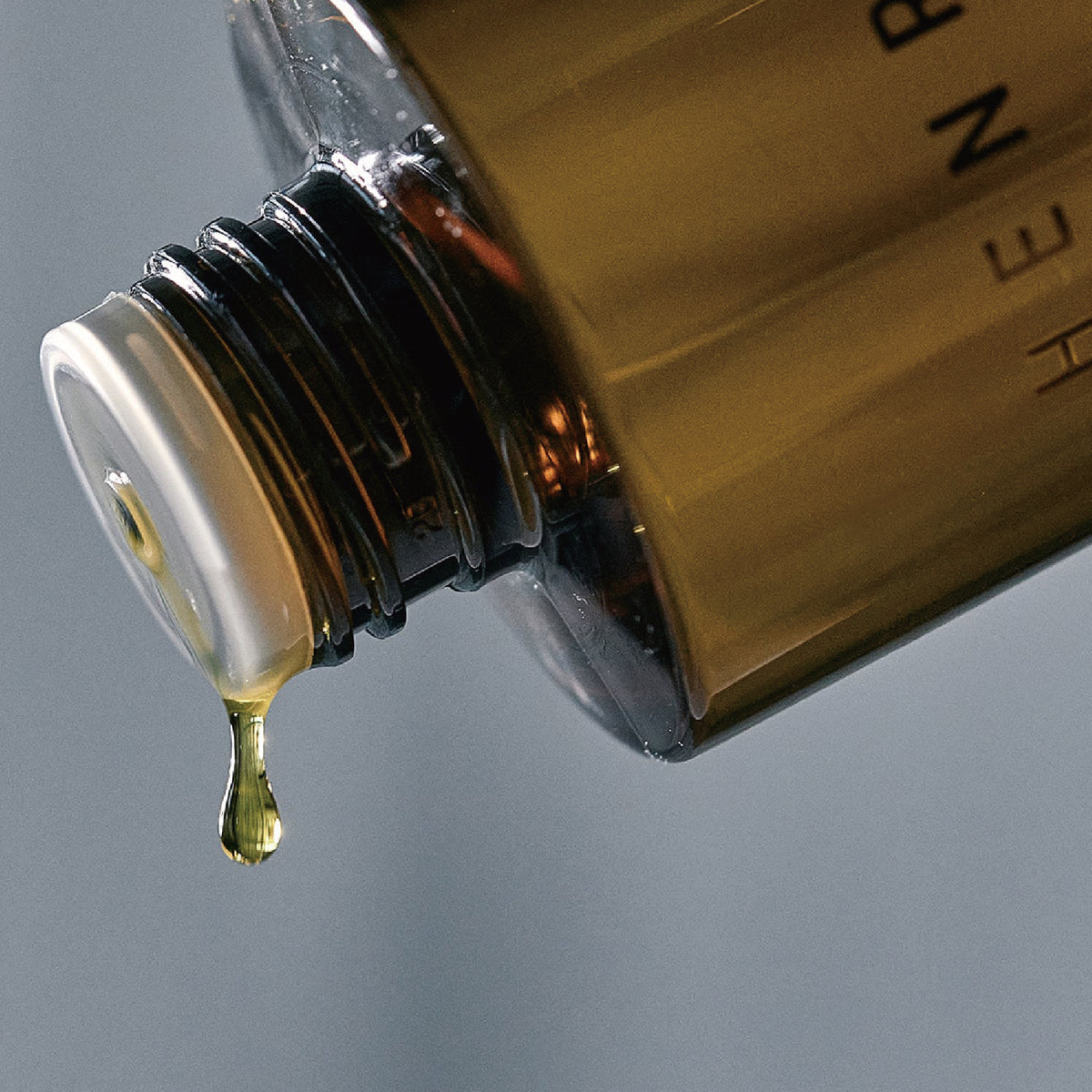 HENRY SLEEK OIL＜City Wood＞（ヘンリー スリーク オイル シティウッド）100ml